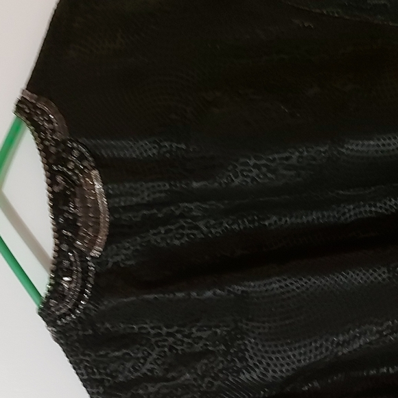 Woman's jacket - Picture 6 of 12